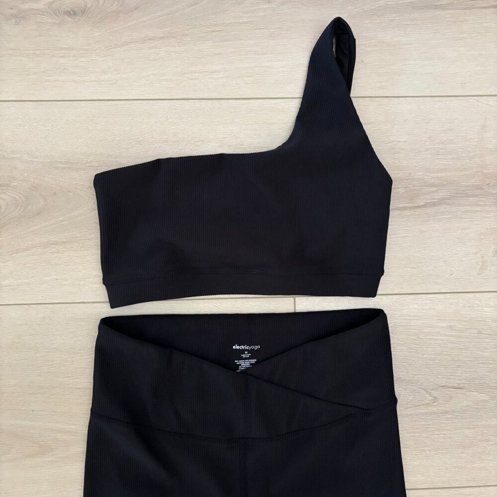 ELECTRIC YOGA Rib Legging & Off Shoulder Rib Bra Set - Picture 5 of 12